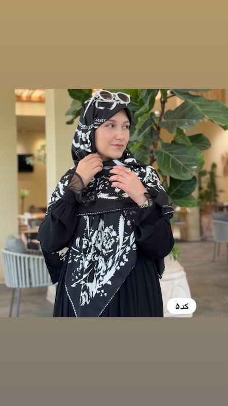 روسری ابریشم ژاکارد سیاه سفید