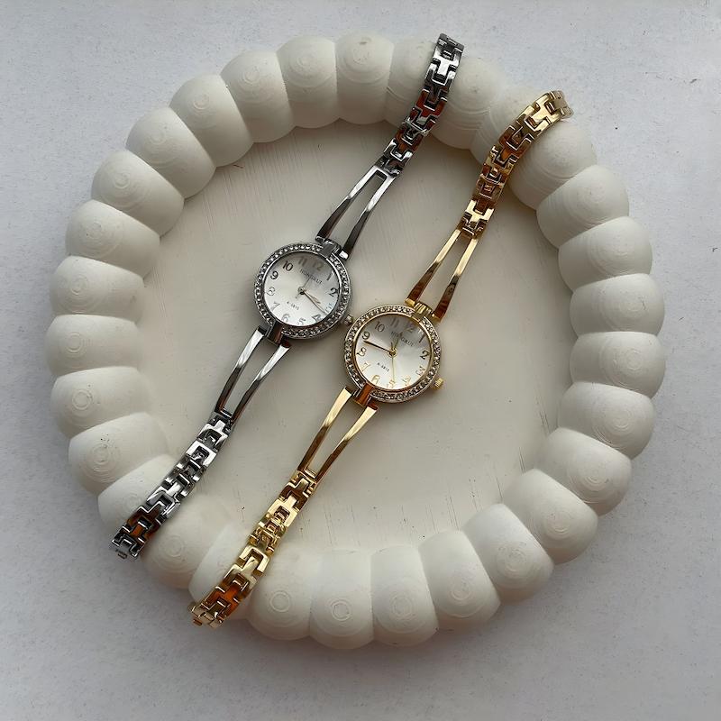 ساعت دستبندی