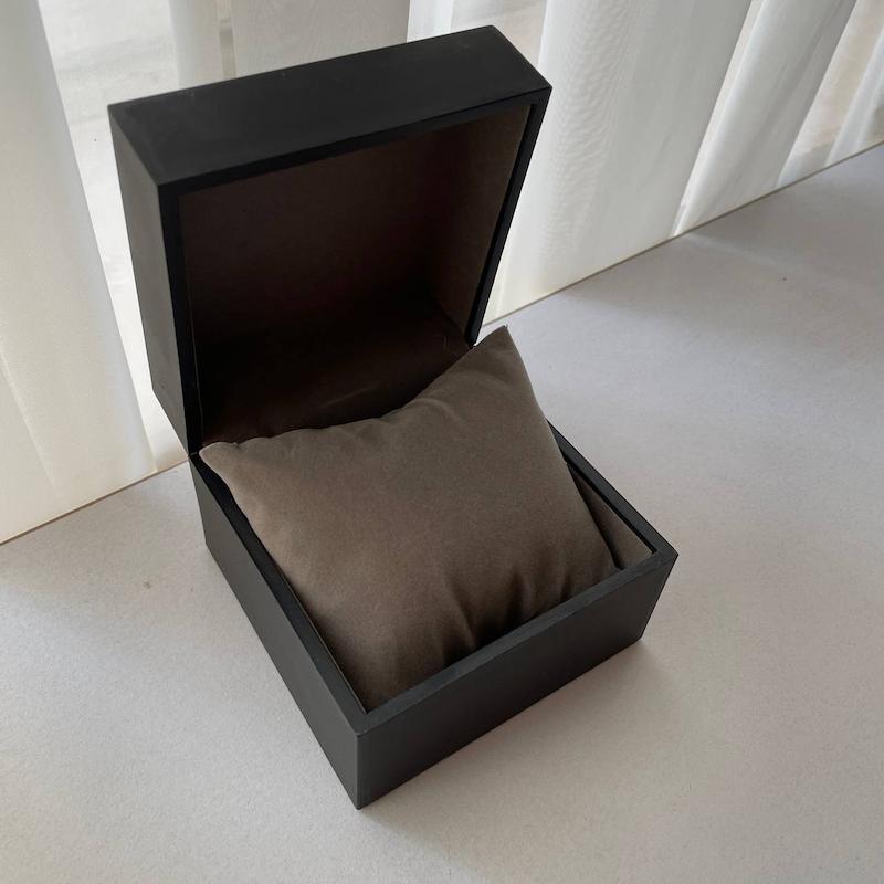 جعبه چوبی مشکی