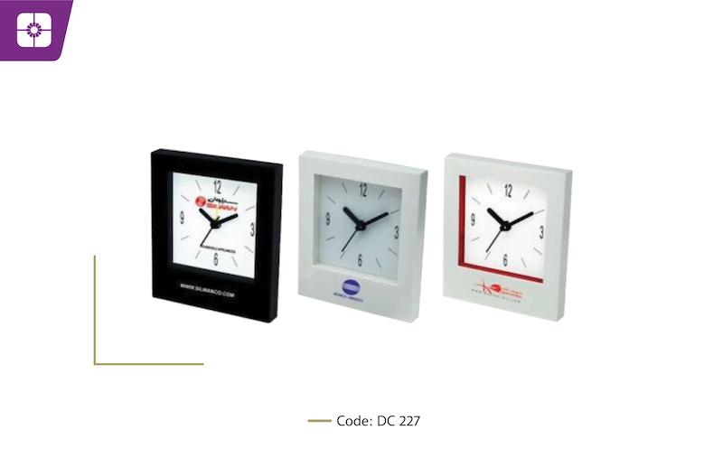 ساعت رومیزی 