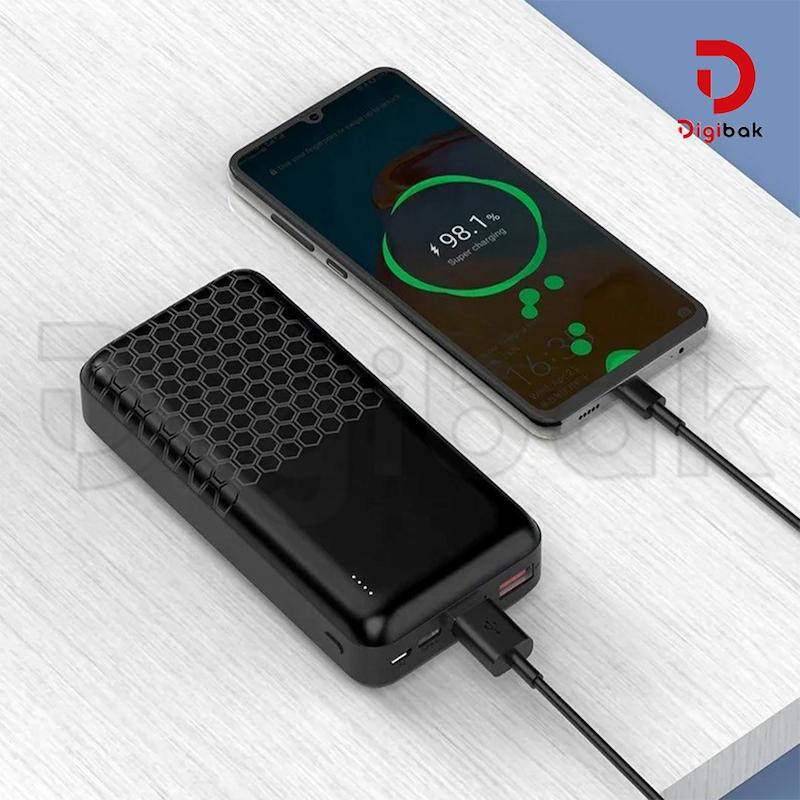 پاوربانک NEXA مدل P13B با ظرفیت 30000 میلی‌آمپر و فست شارژ PD