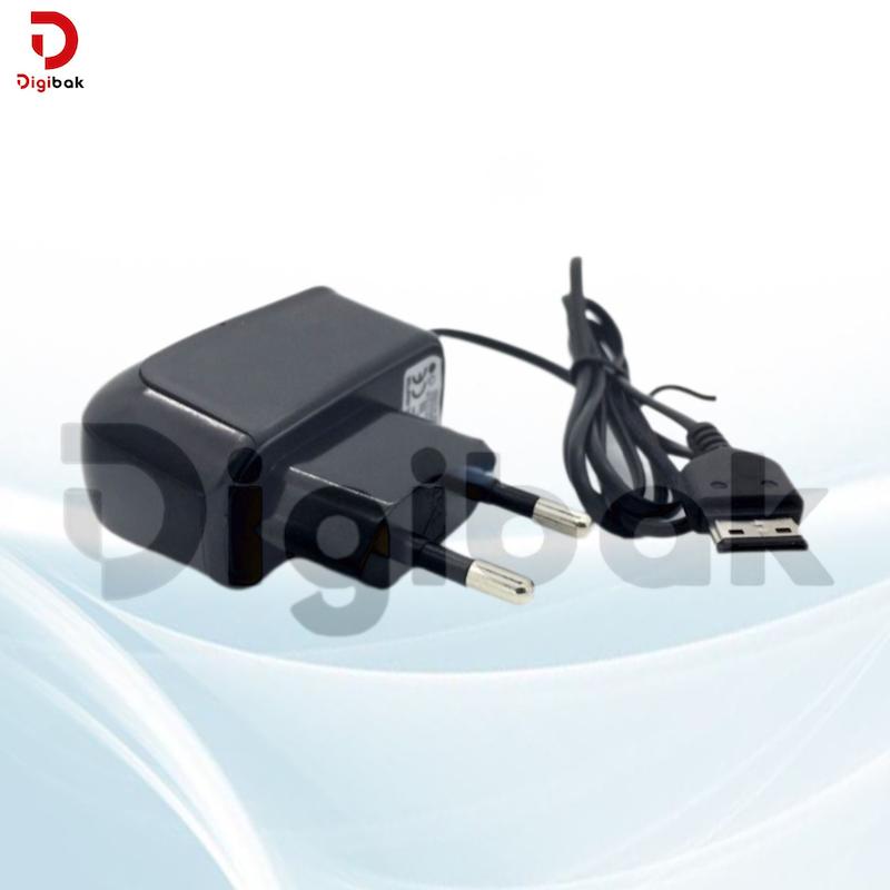 شارژر اصلی D880