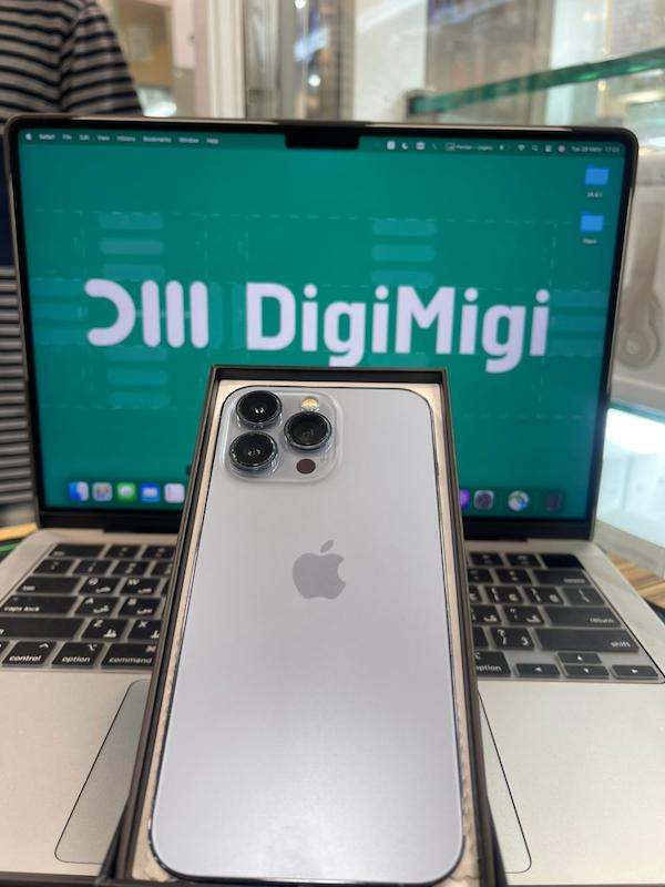 تلفن همراه کارکرده ایفون مدل Iphone 13Pro 256GB ZAA Blue Battery77%