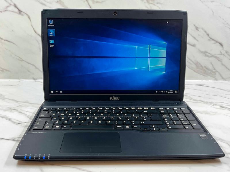لپتاپ استوک فوجیتسو مدل FUJITSU Lifebook A514