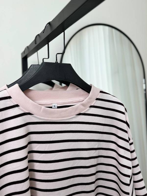 تیشرت راه راه صورتی _ایراد دار