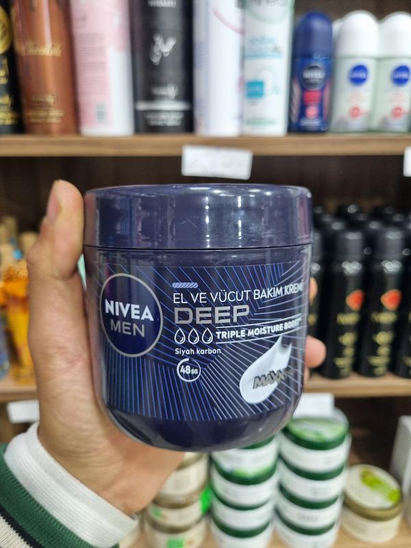 کرم آبرسان دست و بدن نیوا مخصوص آقایان 