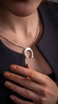 گردنبند زنانه