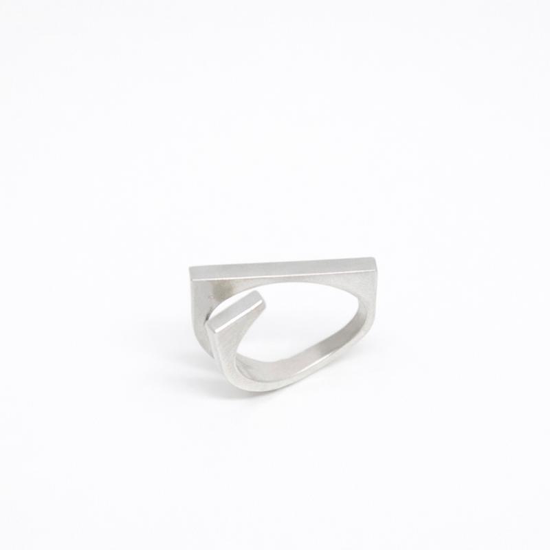 انگشتر نقره لاین 2