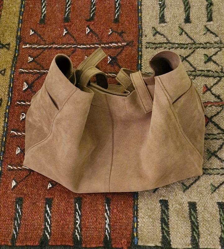 مدل ساحل _ جیر طبیعی _ سایز بزرگ _ قهوه ایی روشن