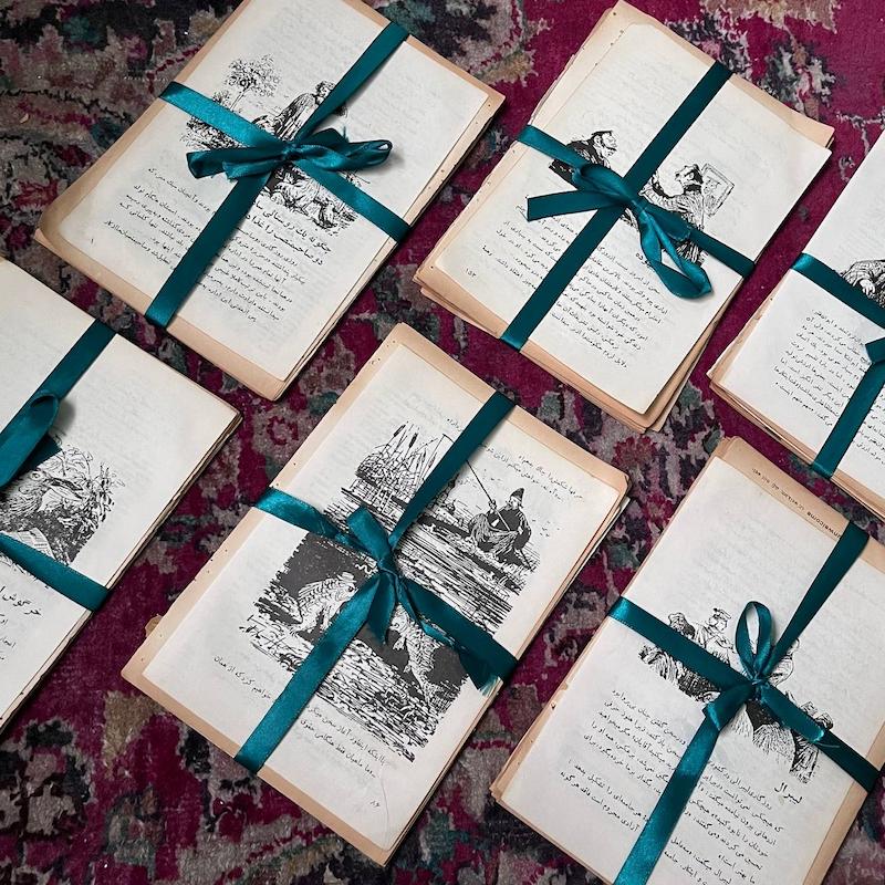 پک کاغذ قدیمی