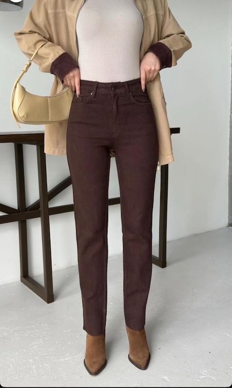 شلوار جین قهوه ایی مدل راسته جذب 