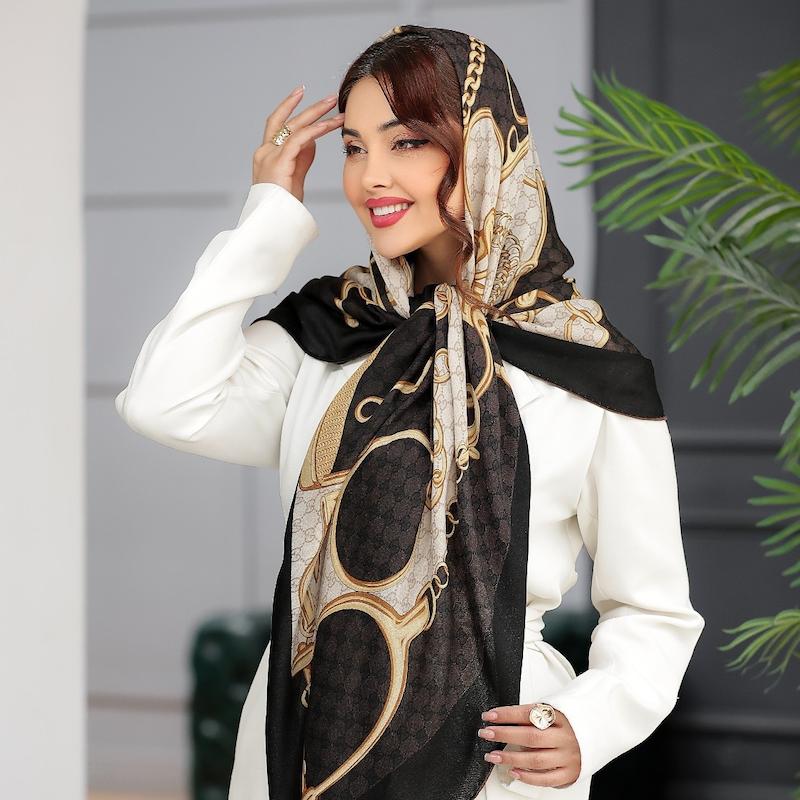 روسری نخی سیا اسکارف گوچی