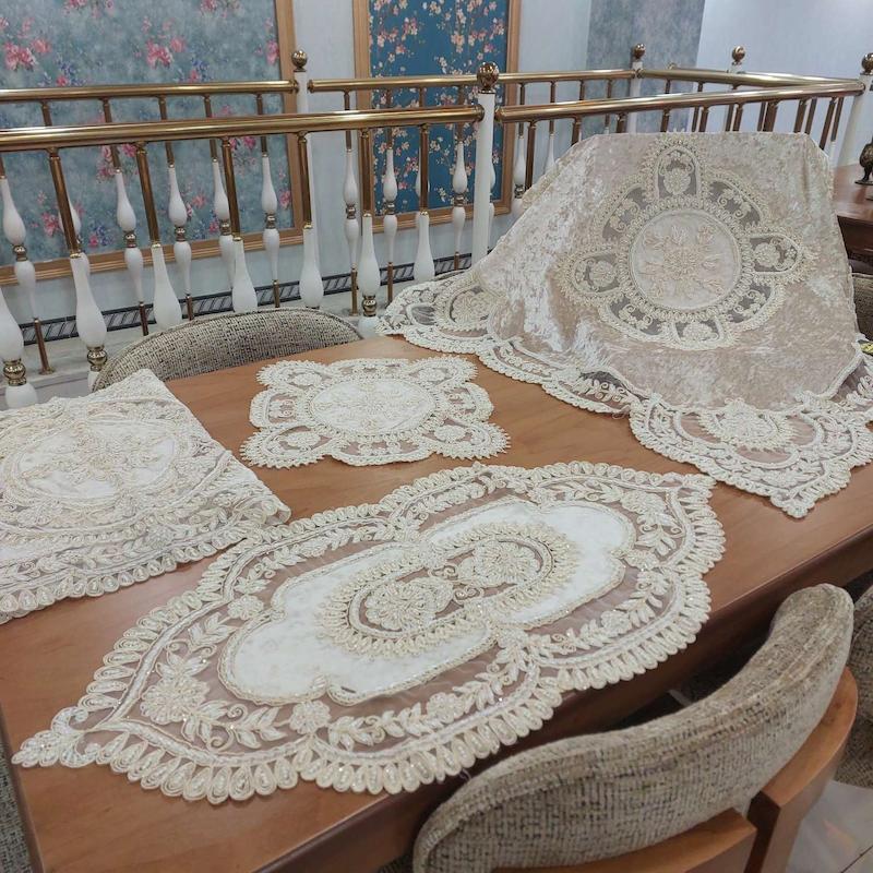 رومیزی دانتل مخمل الیزه ترک ۵ تکه کار شده