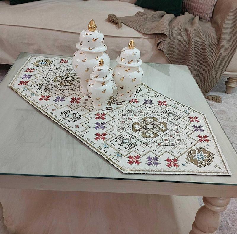 رومیزی سنتی مخمل جاجیم