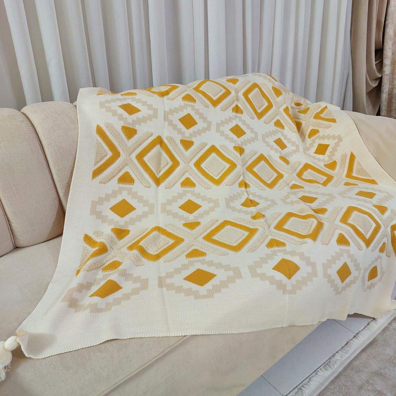 شال مبل پانچ رنگی