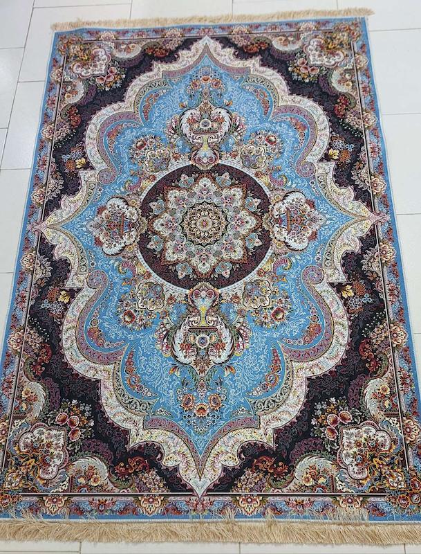 فرشینه طرح ابریشم ترک ۶ متری ۱۸۰×۲۸۰