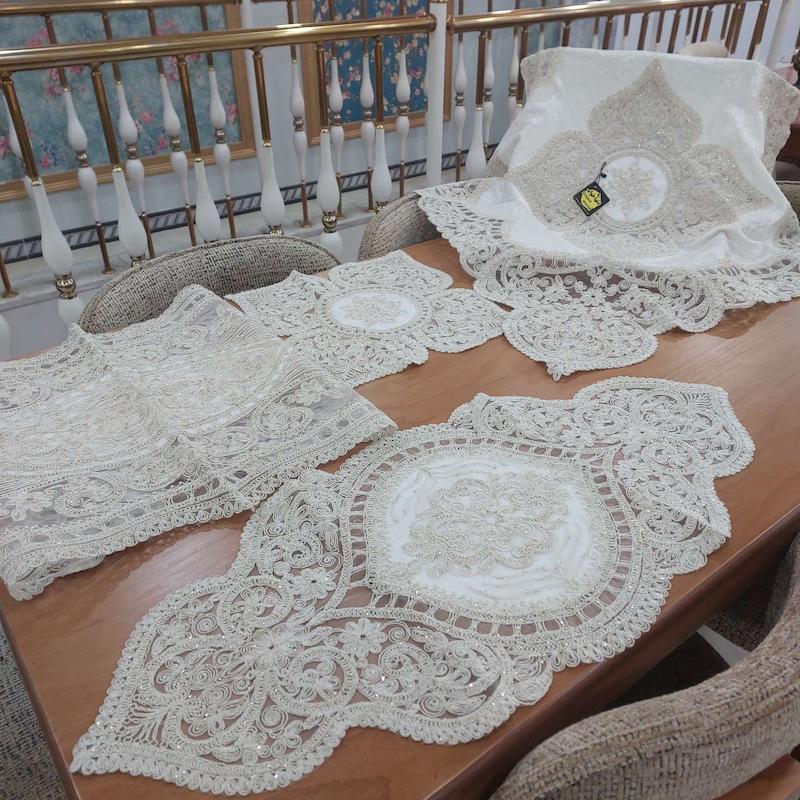 رومیزی دانتل مخمل الیزه ترک ۵ تکه مدل جاسمین