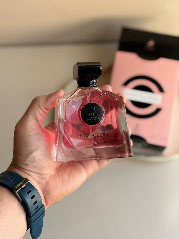 ادکلن زنانه پینک اکلیپس رایحه پرادا پارادوکس الحمبرا Alhambra - Pink Eclipse