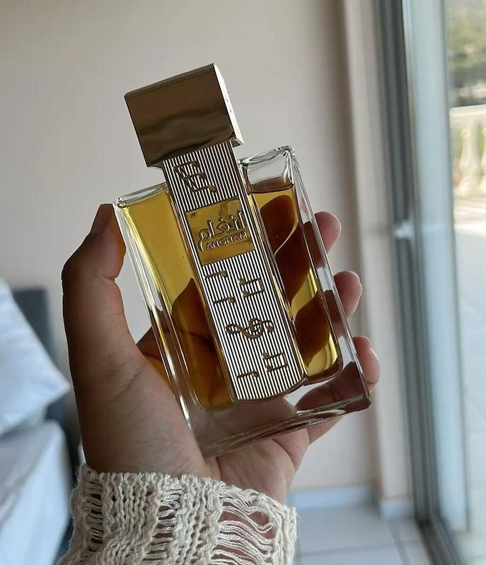 ادکلن زنانه مدل انغام رایحه باربری گادس لطافه Lattafa - Angham 