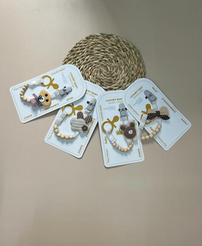 آویز پستانک عروسکی