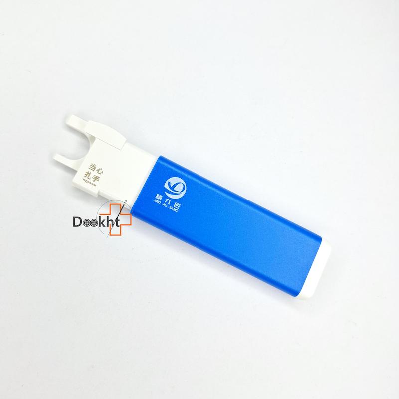 سوزن نخ کن فندکی