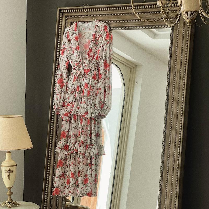 پیراهن گل وحشی