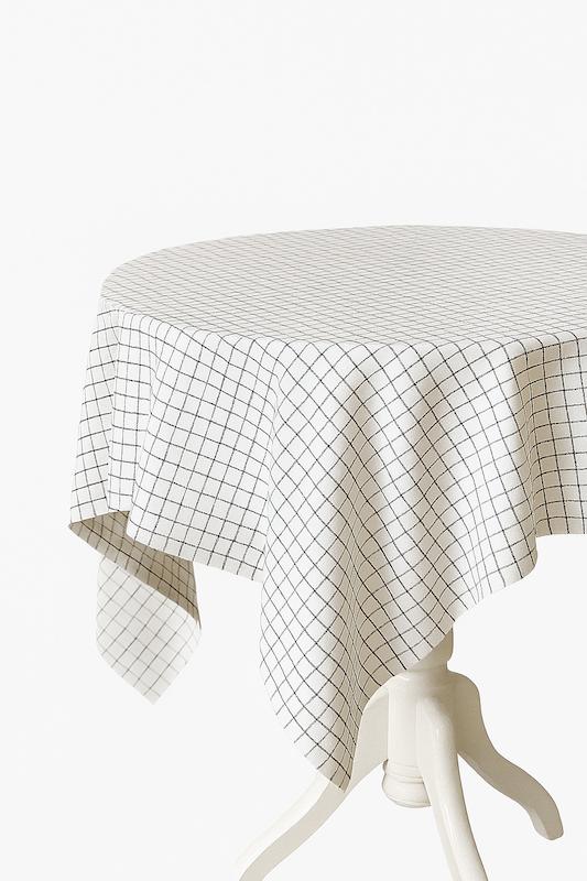 رومیزی طرح ایکیا