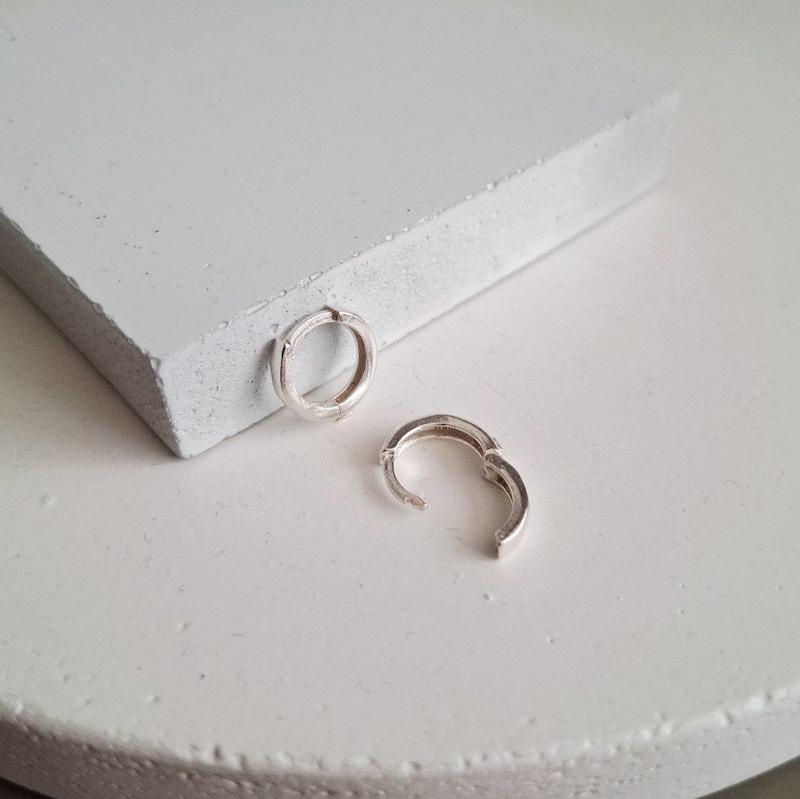 گوشواره حلقه ای مردانه