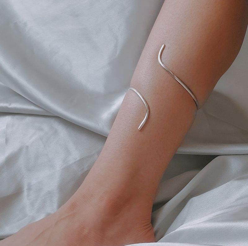 پابند نقره ماری زنانه