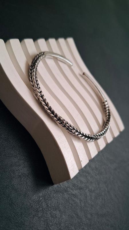 بنگل استیل کد ۲۴