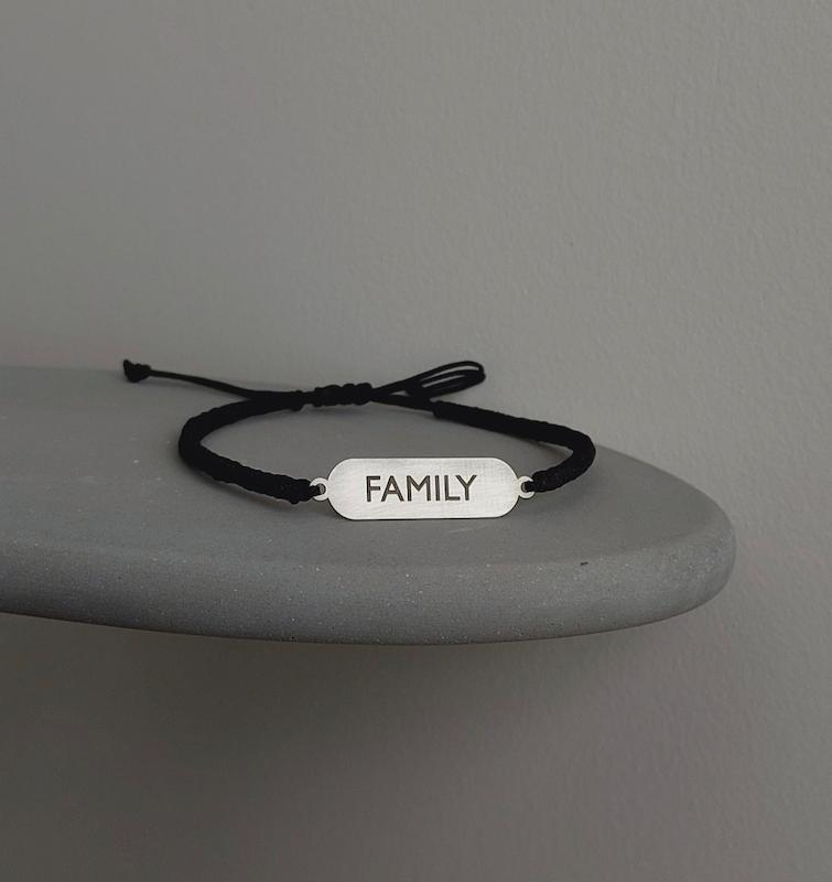 دستبند نقره family