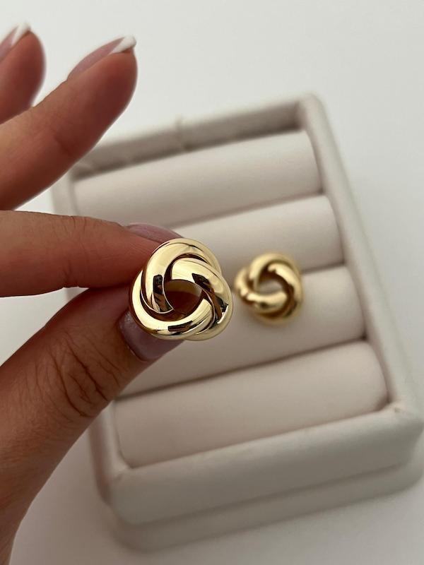گوشواره گره مینیمال 