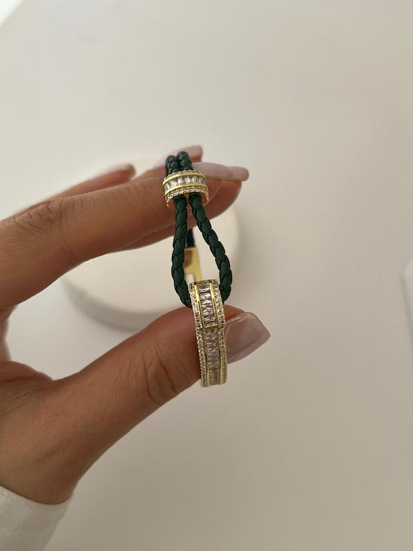 دستبند چرمی سبز 