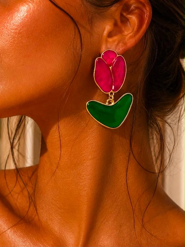 گوشواره گل لاله شیشه ای 