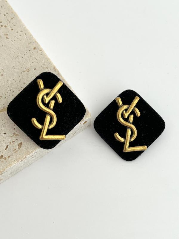 گوشواره مخملی YSL