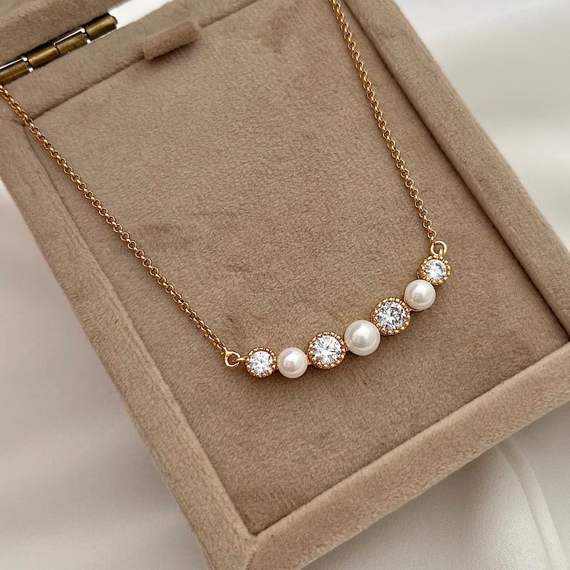 گردنبند مروارید خطی ژوپینگ 