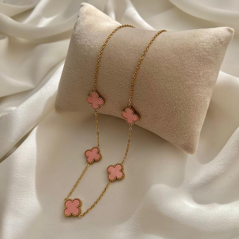 گردنبند پنج گل کد 001