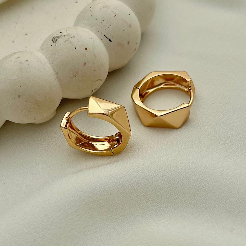 گوشواره ژوپینگ، کد 717