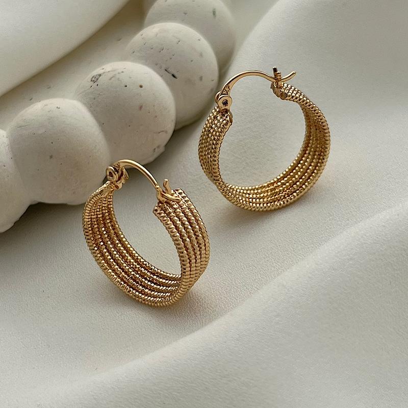 گوشواره ژوپینگ، کد 842