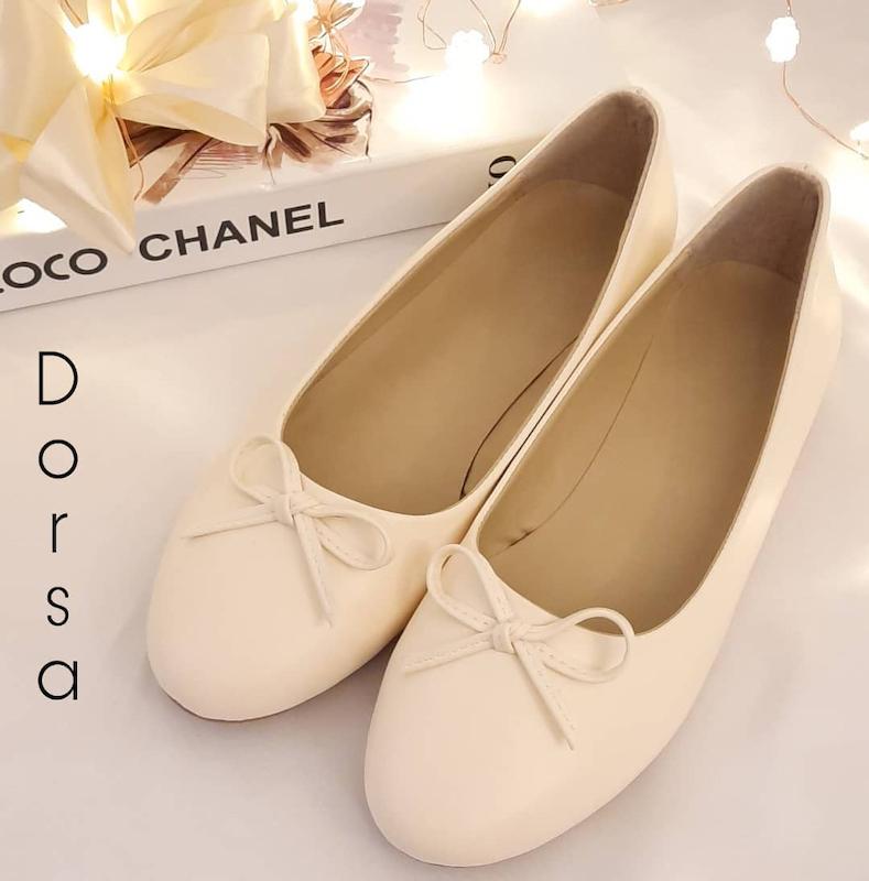 عروسکی تخت کرم 