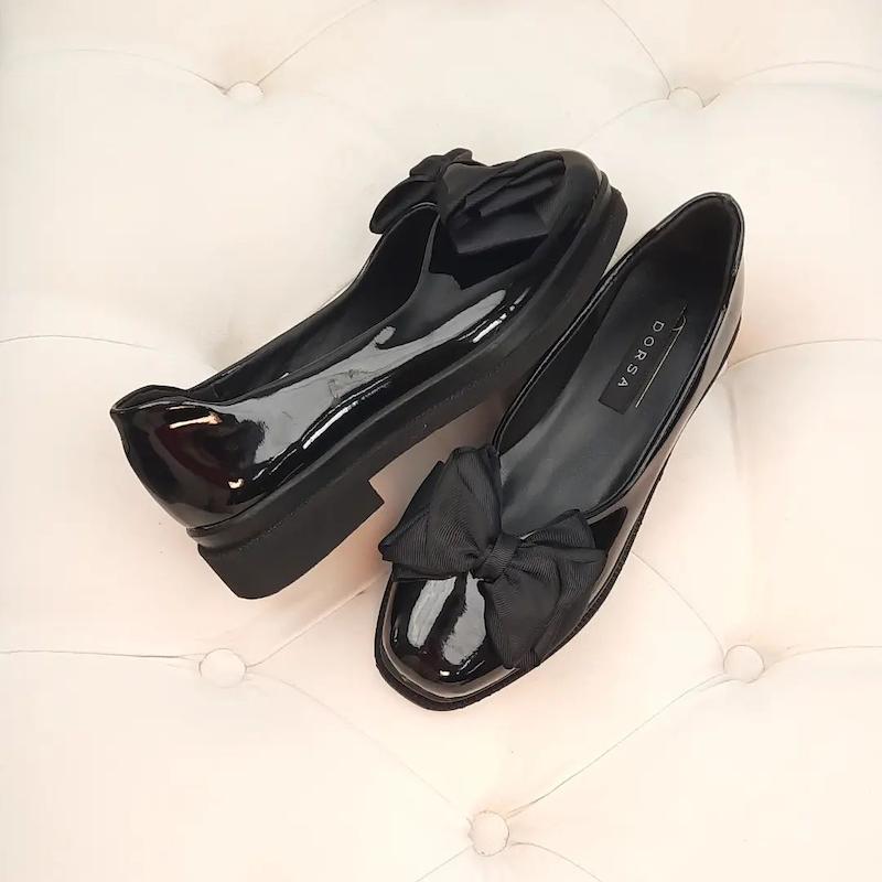 طبی مشکی ورنی