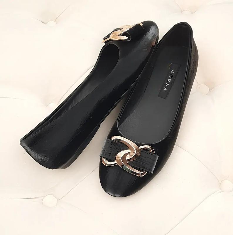 عروسکی بینهایت مشکی