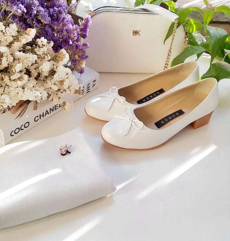 عروسکی سفید پاشنه سه سانت 