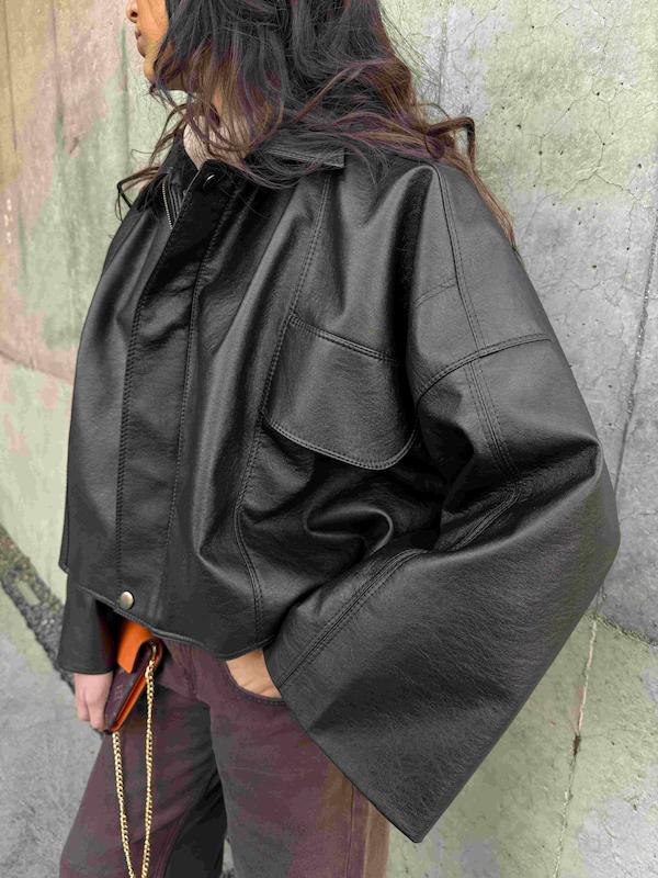 کت چرم قهوه ای