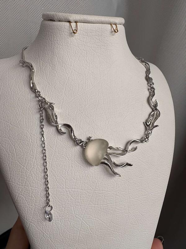 گردنبند و گوشواره عروس دریایی 