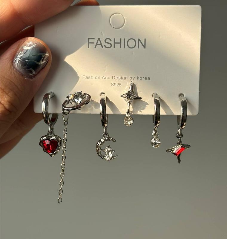 پک گوشواره قرمز 