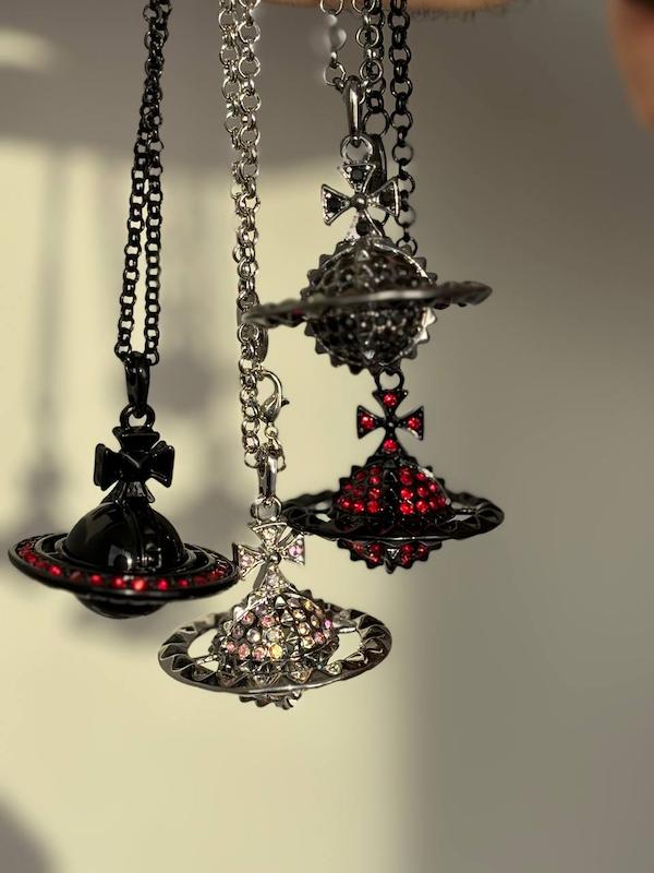 ویوین وست وود فول نگین 