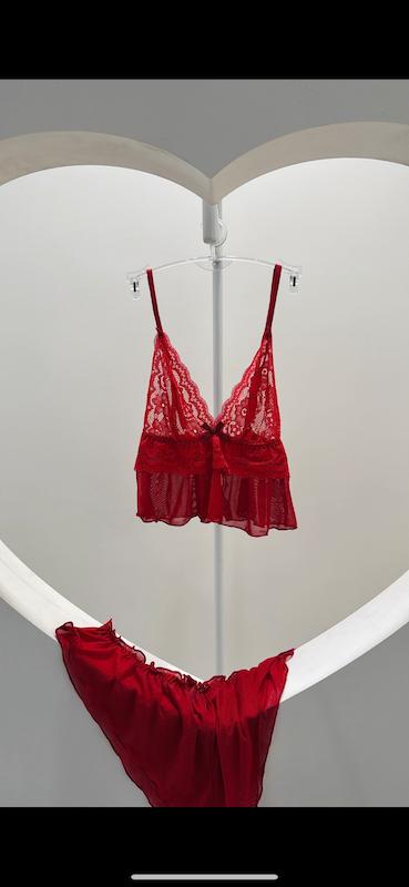 ولنتاین توری قرمز