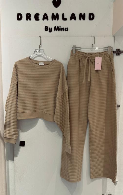 هودی و شلوار نسکافه ای cozy