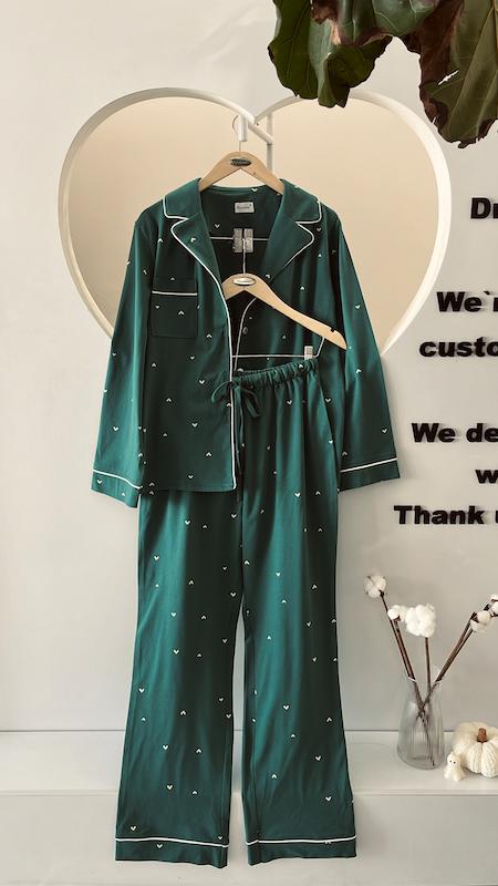 بلوز آستین بلند و شلوار مغزی دوزی قلب یشمی